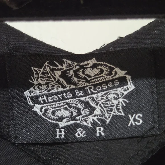 Hearts & Roses Black+Red Retro Inspired Pin Up Style Dress Bikercore Bow Size XS - Picture 10 of 14